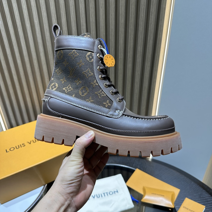 L&V BOOTS LV0000346