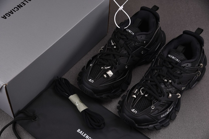 SNEAKER TRACK 4000231