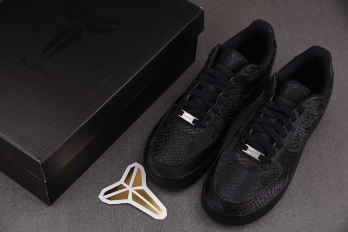 Nike Air Force 1 Low Kobe Bryant x Triple Black" IB0018-003