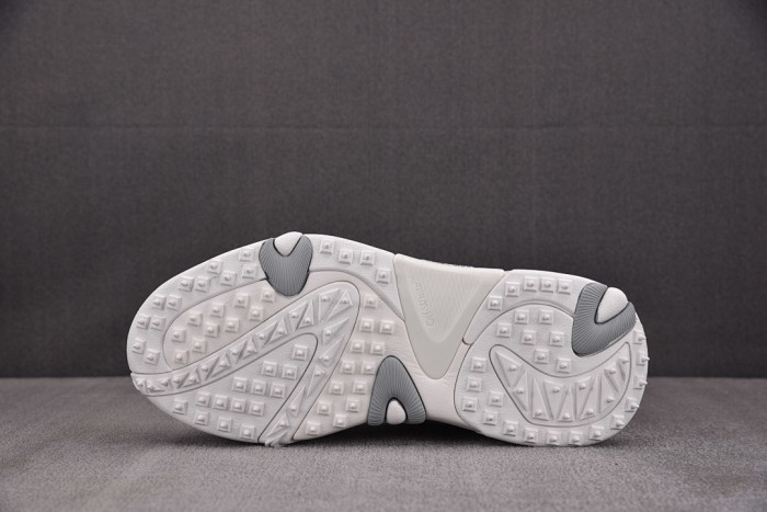 OFW C/O ODSY-1000 Sneakers OFW10017