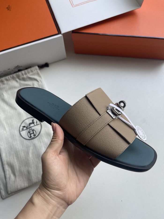 Herme* Sandal99
