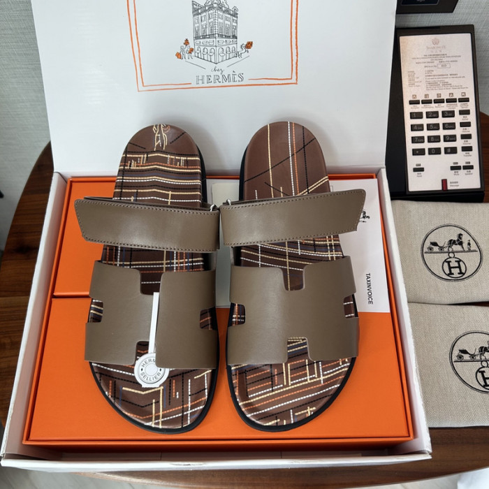 Herme* Sandal117