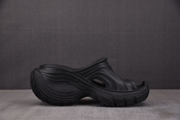BALENCIAG* SANDAL 82