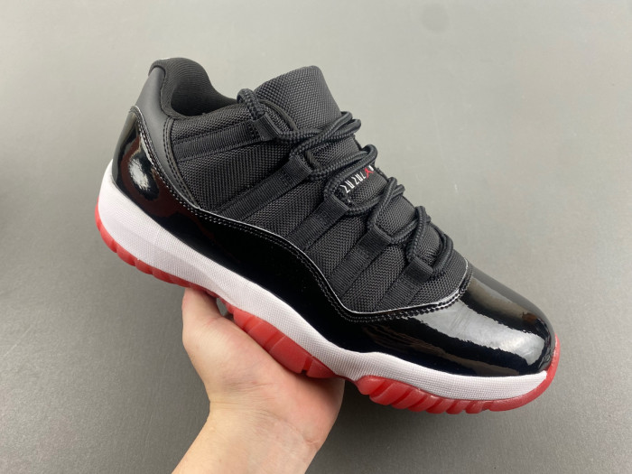 Air Jordan 11 Retro Low 