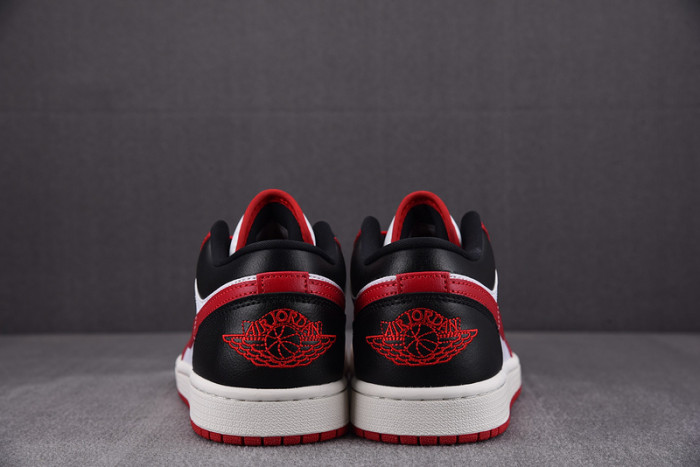 air jordan 1 low reverse black toe dc0774-160