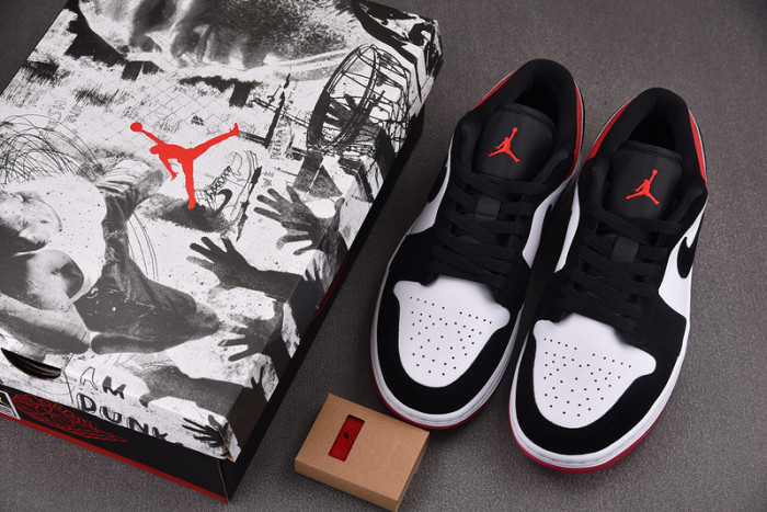 Jordan 1 Low SE Black Toe (2025) IB8971-106