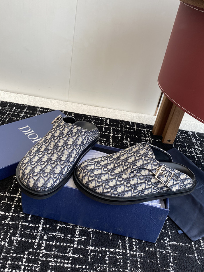 Dio*r sandal 66