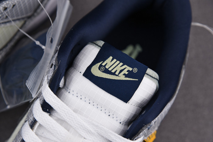 nike dunk low union passport pack pistachio dj9649-401