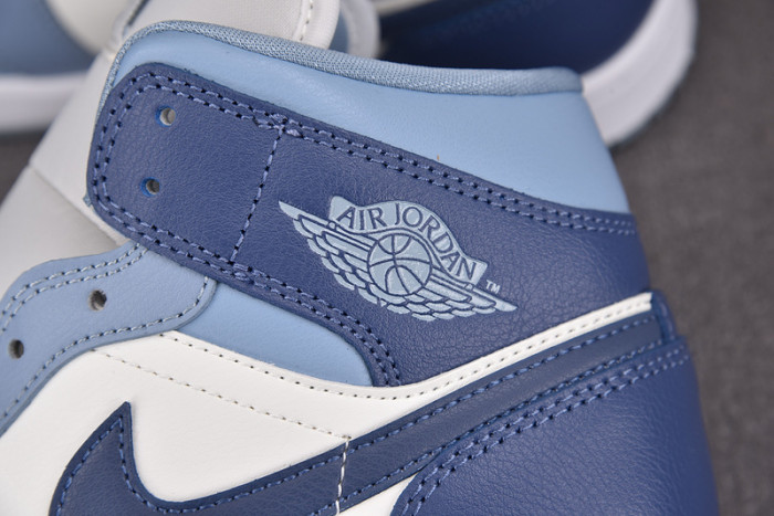air jordan 1 mid womens blue bq6472-140