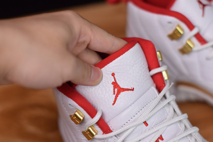 air jordan 12 fiba white university red 130690-107