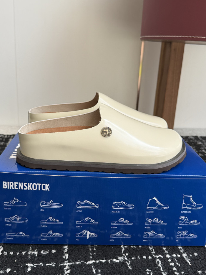 BIRKENSTOCK SANDALS 28