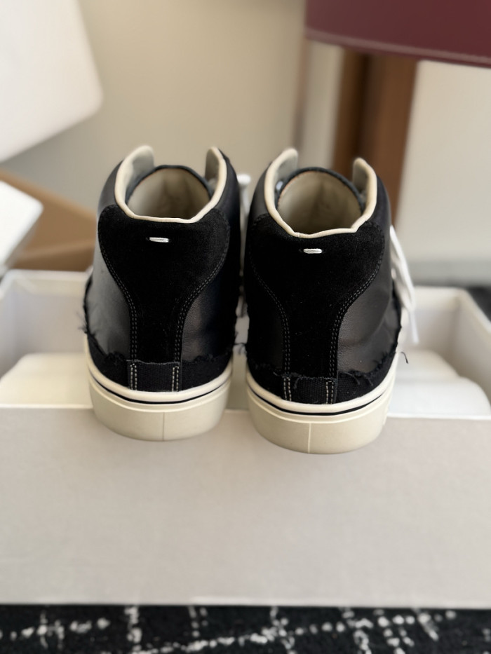 Ma1s0n Marg*e1a Sneaker MM000151