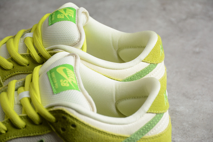 nike sb dunk low green apple dm0807-300