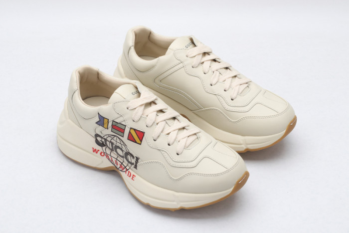 G*u*i* trainer sneaker12