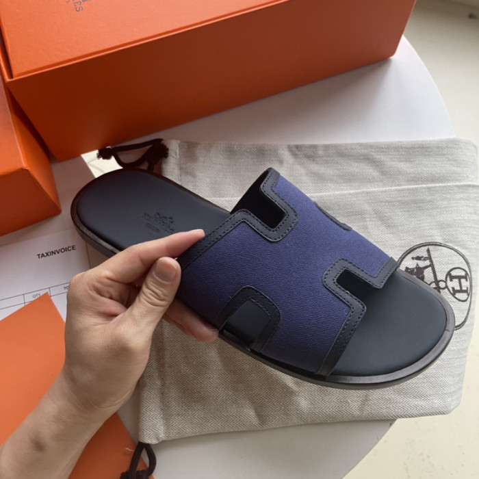 Herme* Sandal65