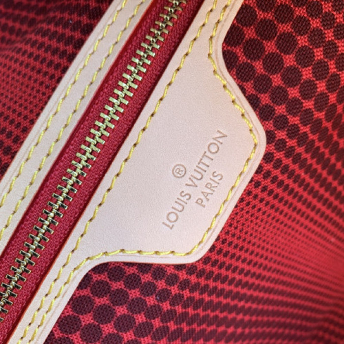 L&V BAG58--32*29*17CM