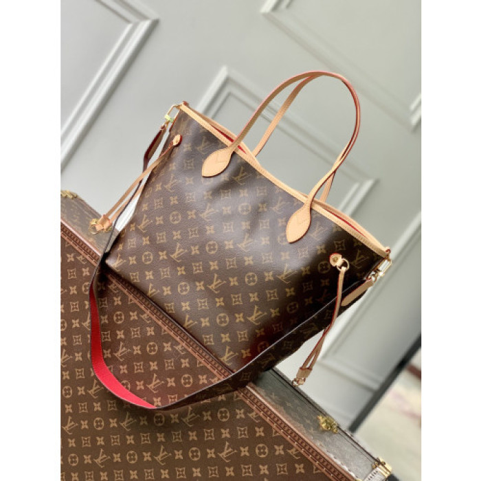 L&V BAG72（red inside)--31*29*14CM