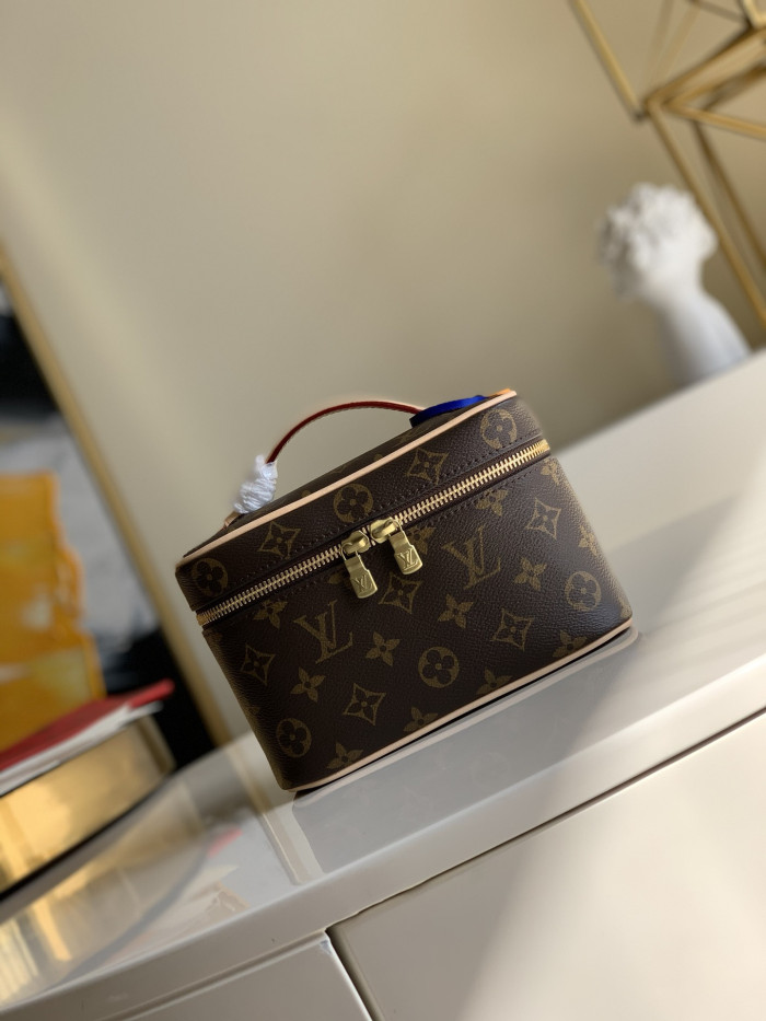 L&V BAG64