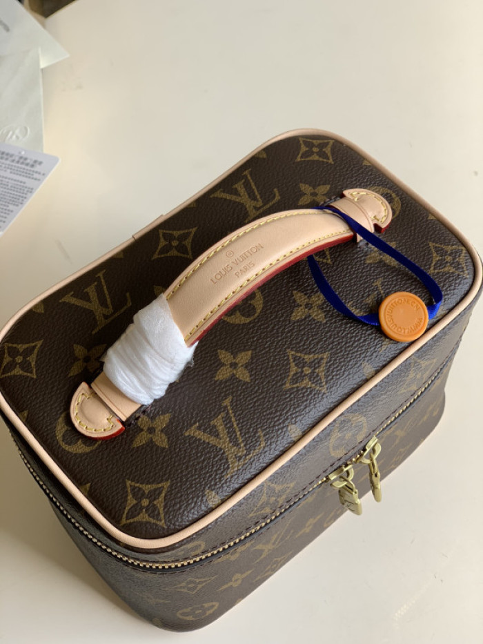 L&V BAG64