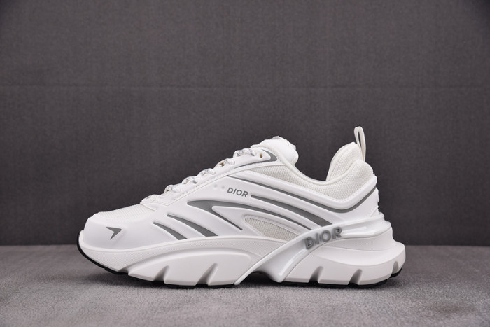 D1OR SNEAKERS B44 T0000-245