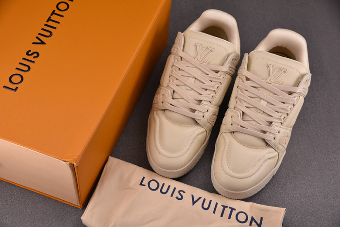 l&v snekaers l0000168
