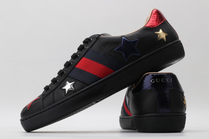 G*u*i* trainer sneaker43