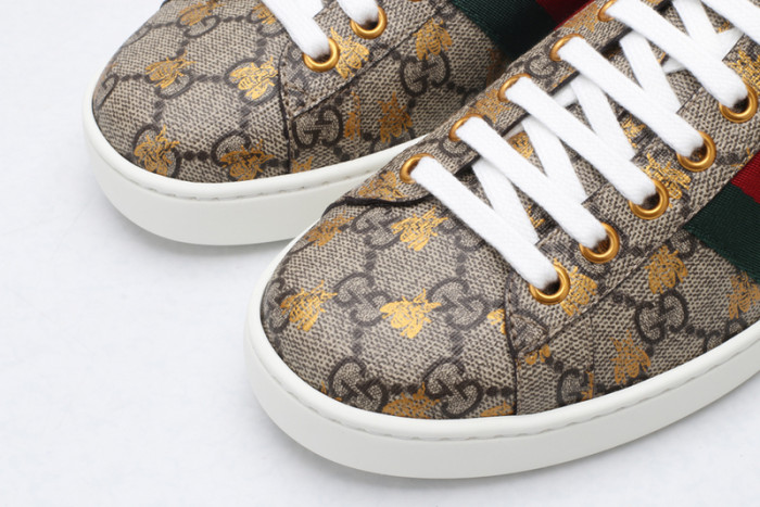 G*u*i* trainer sneaker46