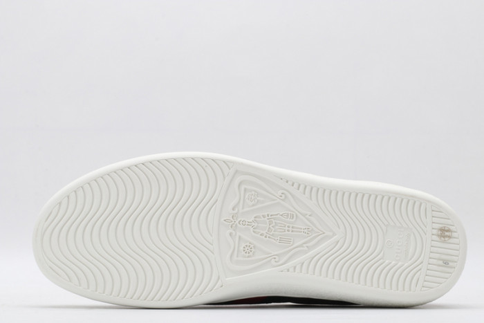 G*u*i* trainer sneaker46